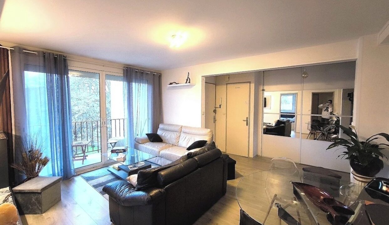 Photo of Livingroom in Poitiers