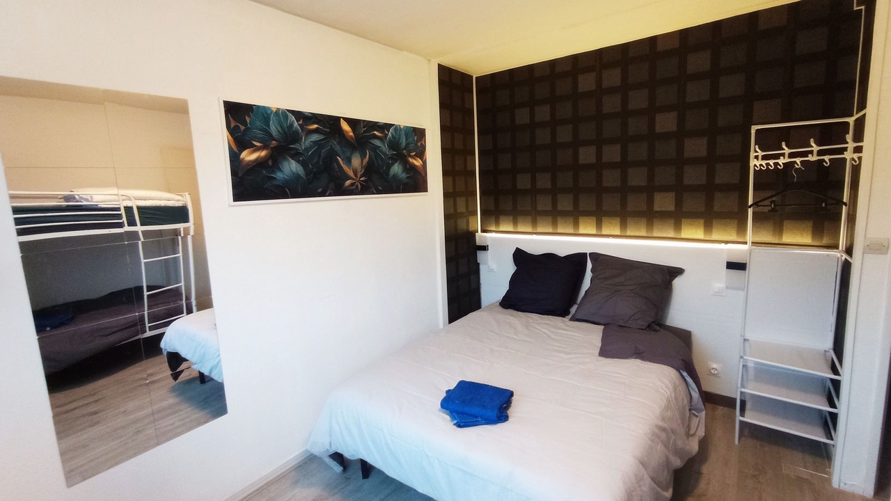 Photo of Bedroom in Poitiers