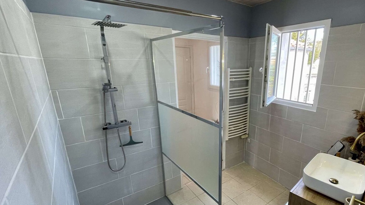 Photo of Bathroom in Saint-Georges-d'Oleron