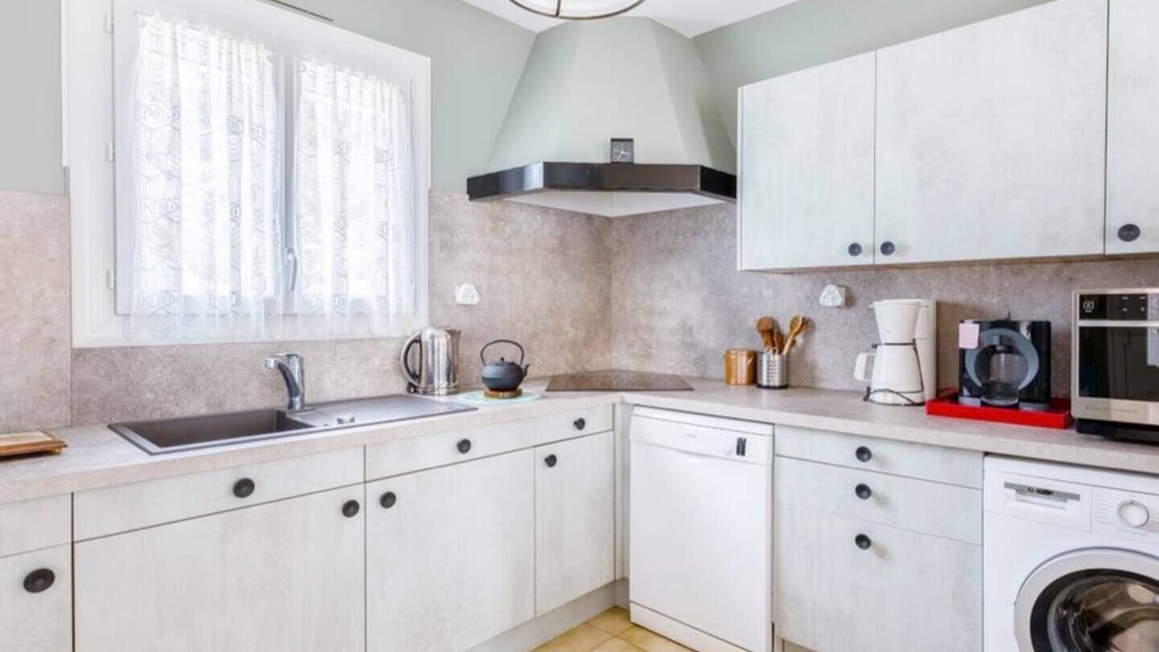 Photo of Kitchen in Le Bois-Plage-en-Re