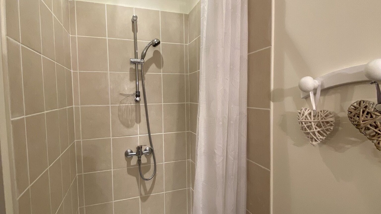 Photo of Bathroom in Leognan