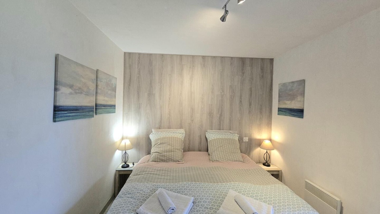 Photo of Bedroom in Saint-Remy