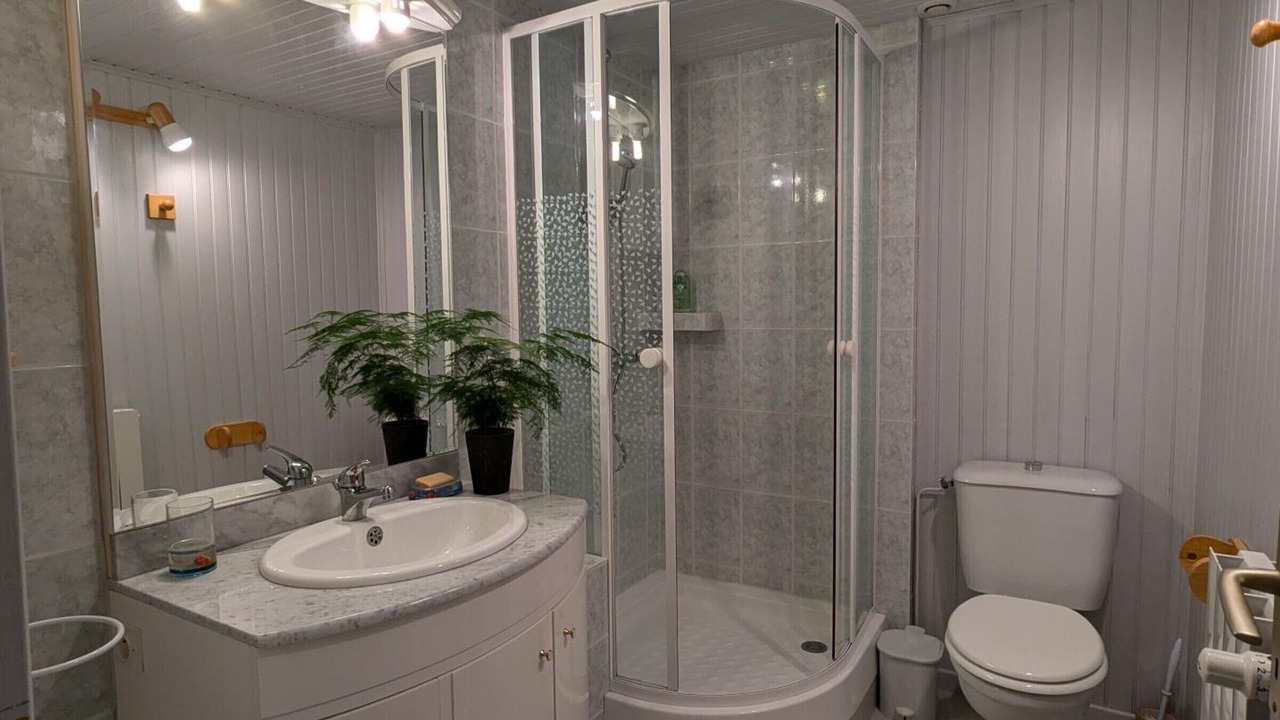 Photo of Bathroom in Saint-Mary