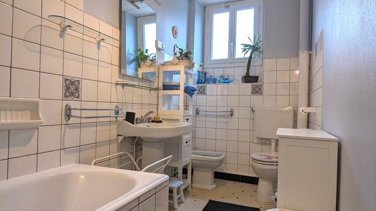 Photo of Bathroom in Saint-Mary