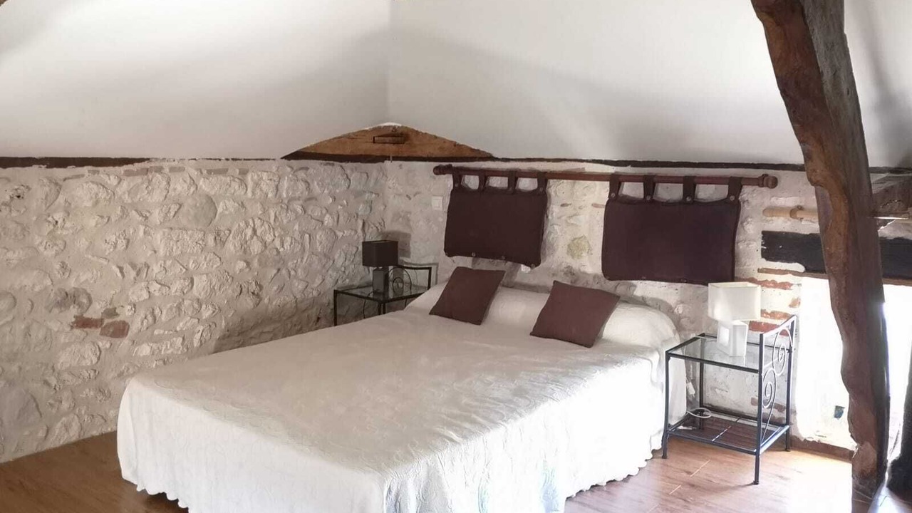 Photo of Bedroom in Penne-d'Agenais