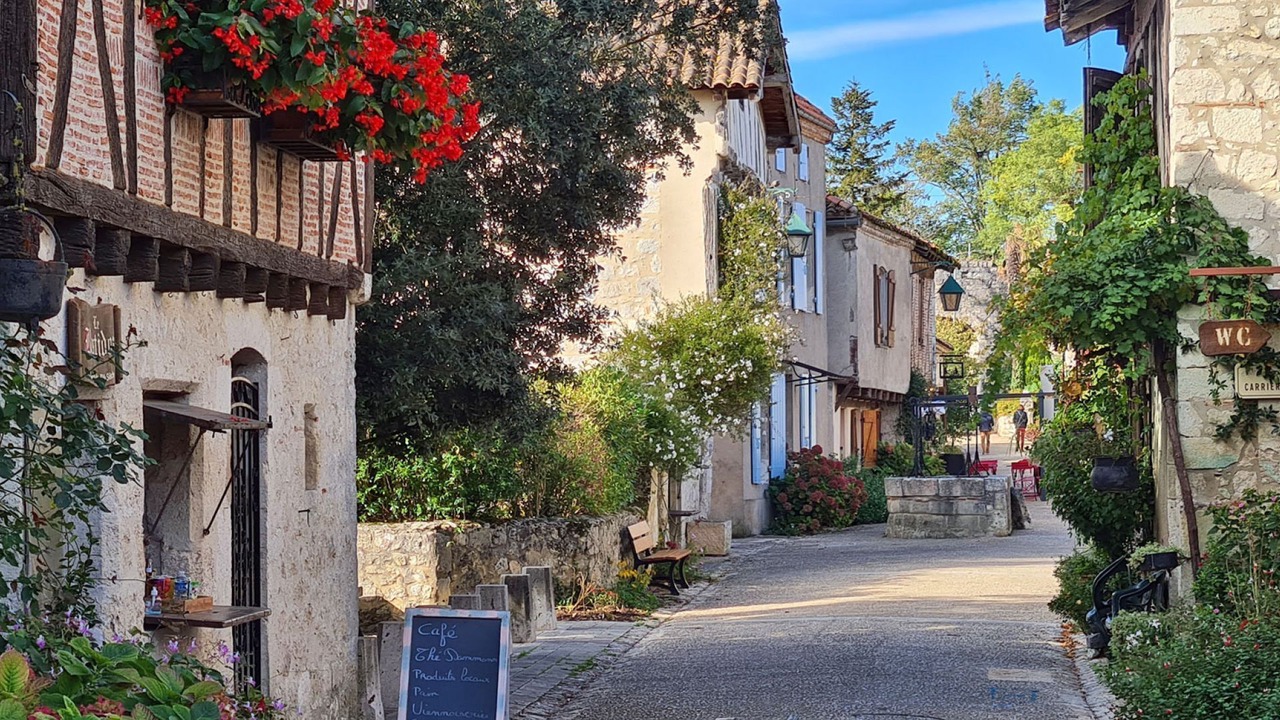 Photo of Outdoor in Lusignan-Petit