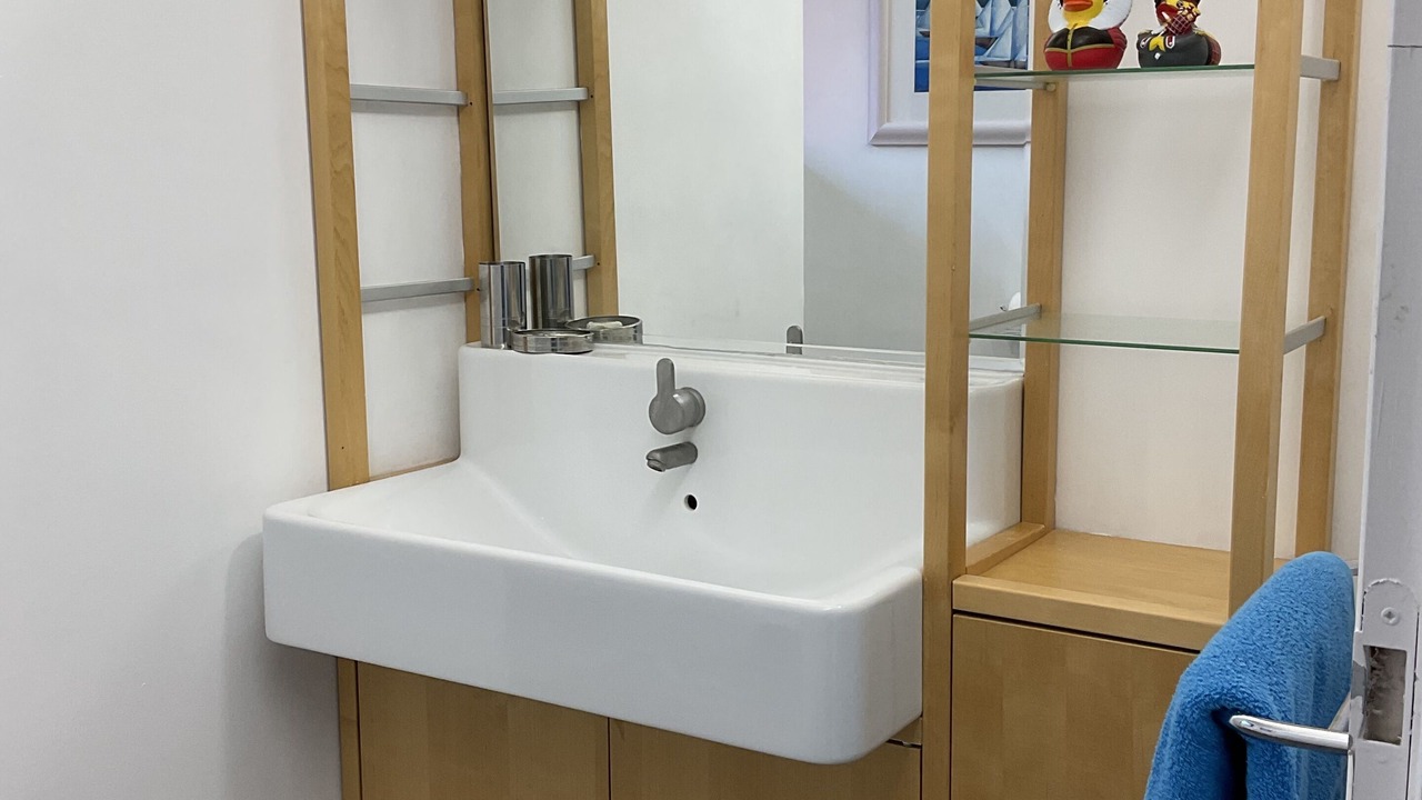 Photo of Bathroom in Lusignan-Petit