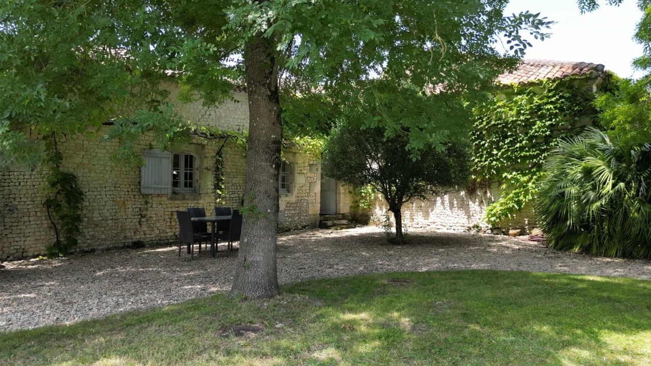 Photo of Outdoor in Criteuil-la-Magdeleine