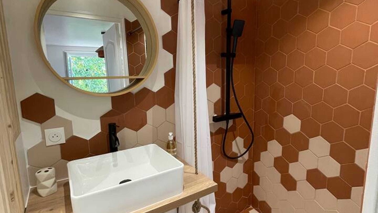 Photo of Bathroom in Saint-Sulpice-de-Royan