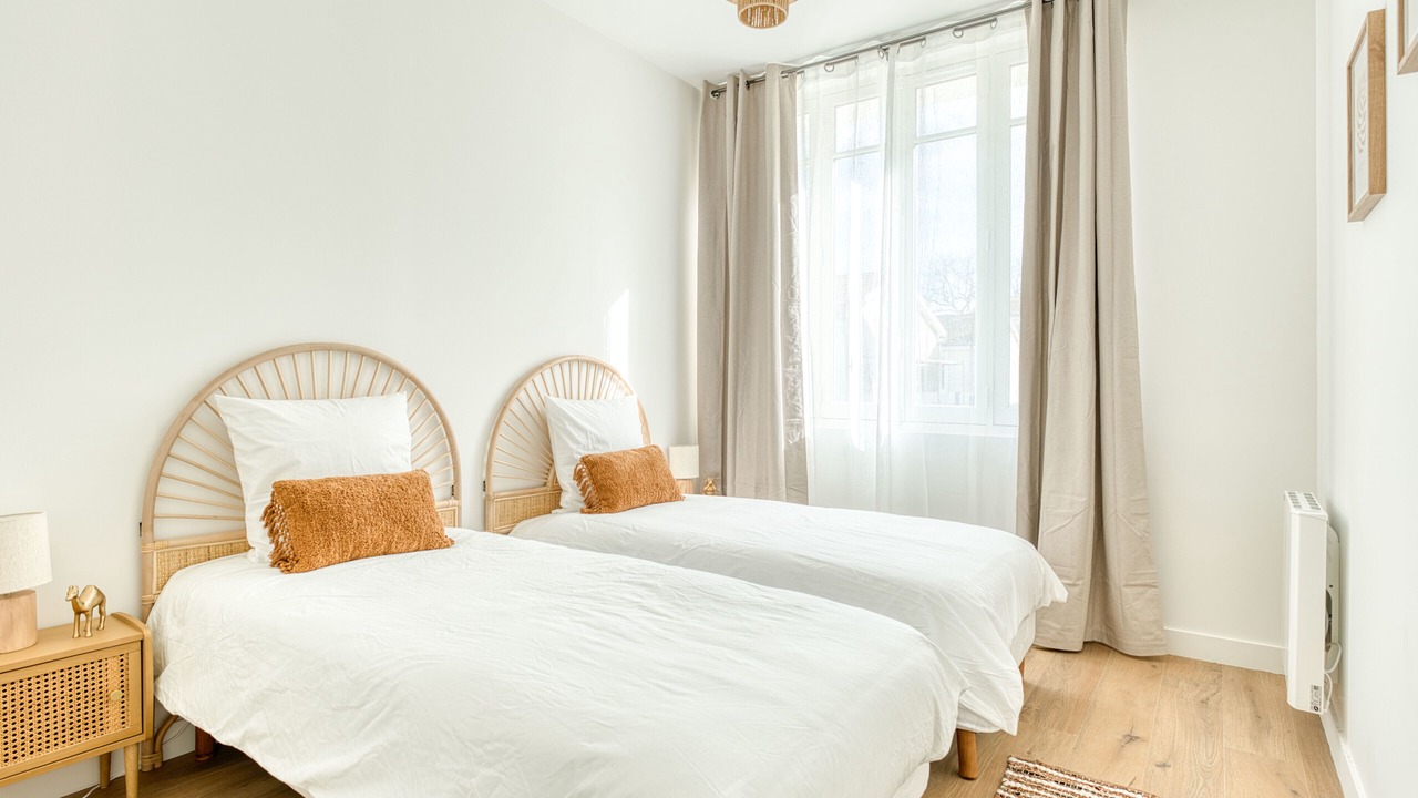 Photo of Bedroom in Boyardville
