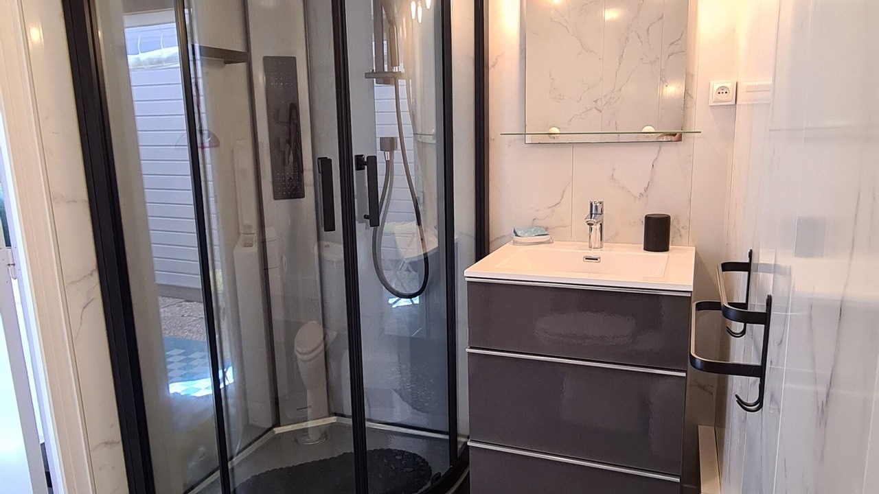 Photo of Bathroom in Le Dramont