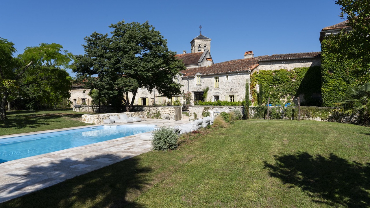 Photo of Outdoor in Gout-Rossignol