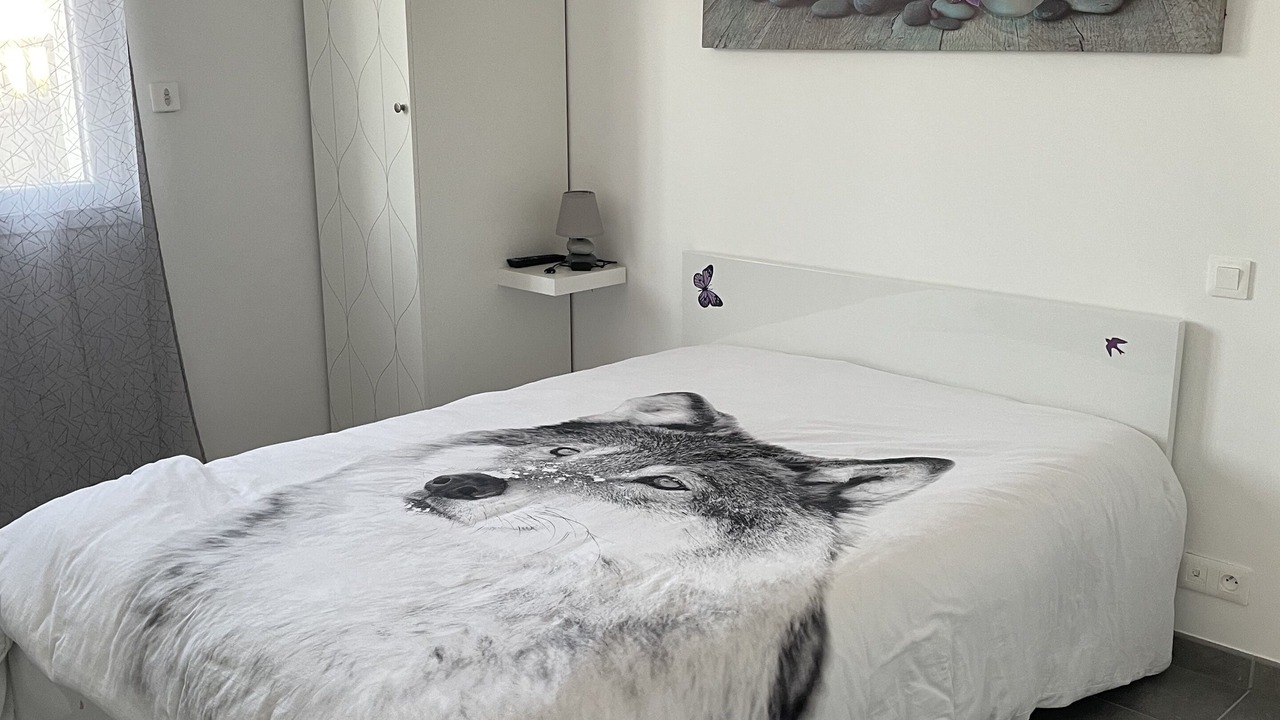 Photo of Bedroom in Parentis-en-Born