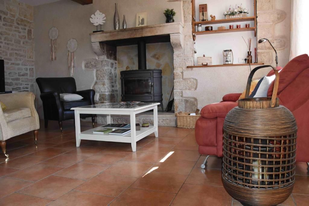 Photo of Livingroom in Mazieres-sur-Beronne