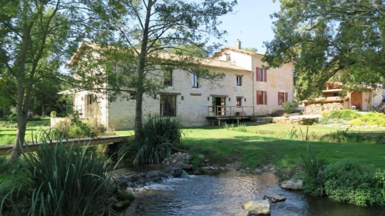 Photo of Outdoor in Mazieres-sur-Beronne