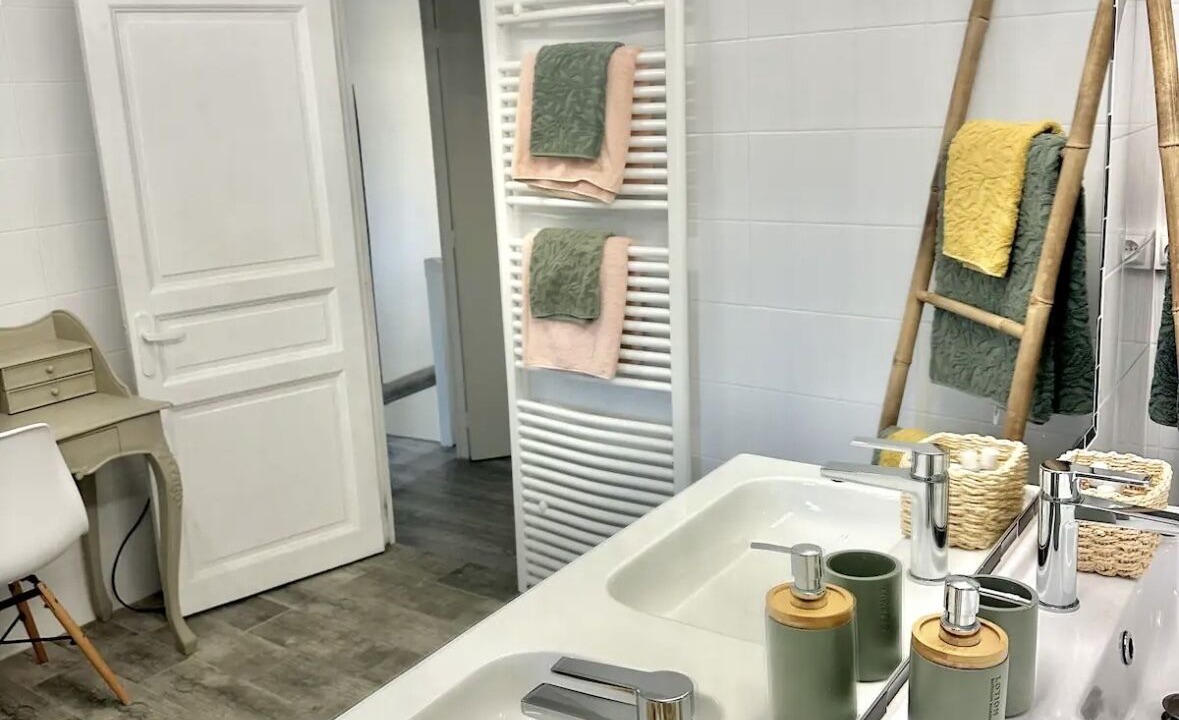 Photo of Bathroom in Aix-en-Provence