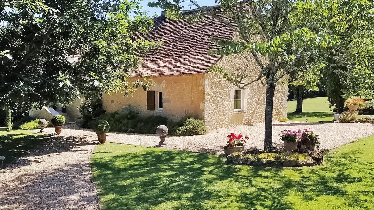Photo of Others in Douville