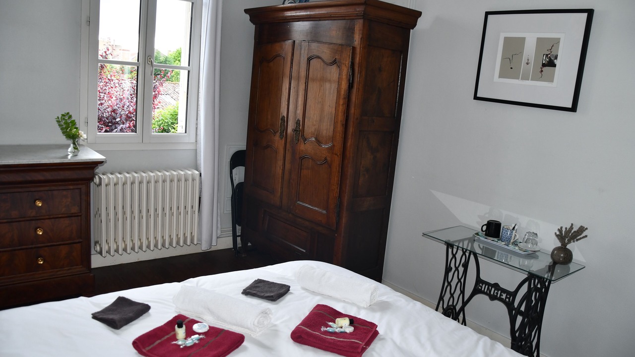 Photo of Bedroom in Bergerac