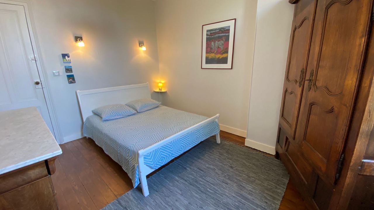 Photo of Bedroom in Bergerac