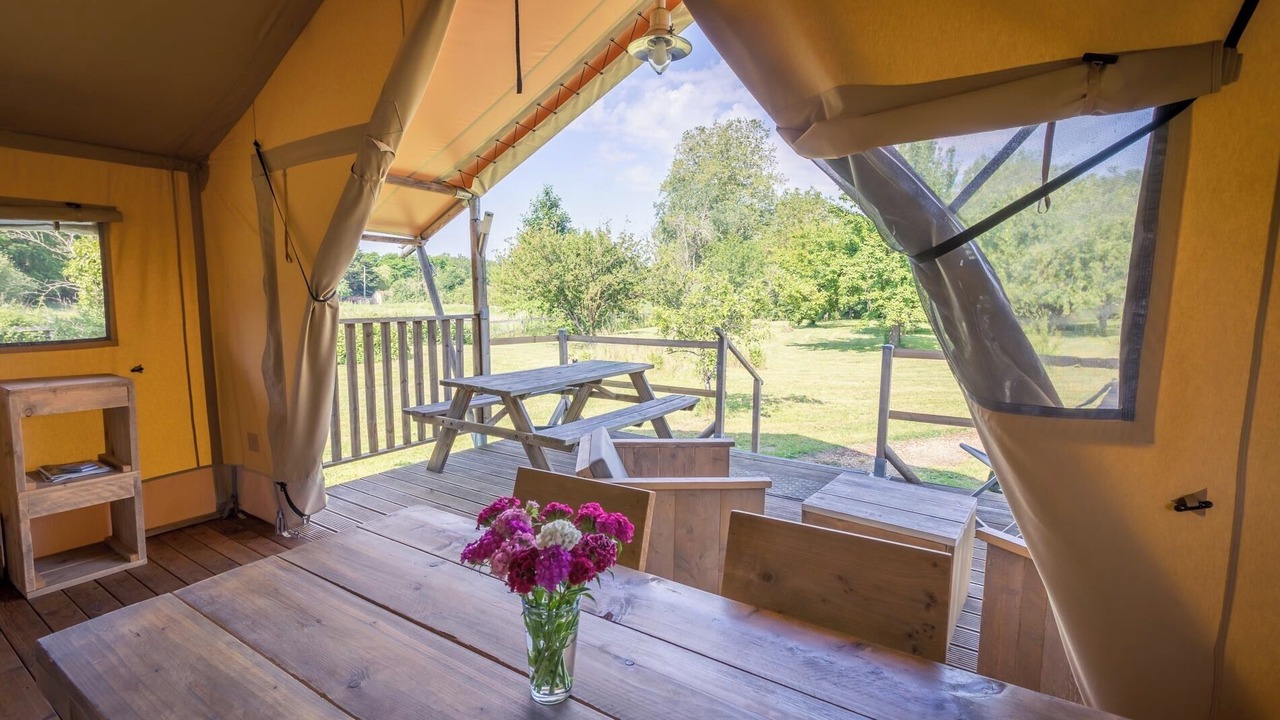 Photo of Outdoor in Saires