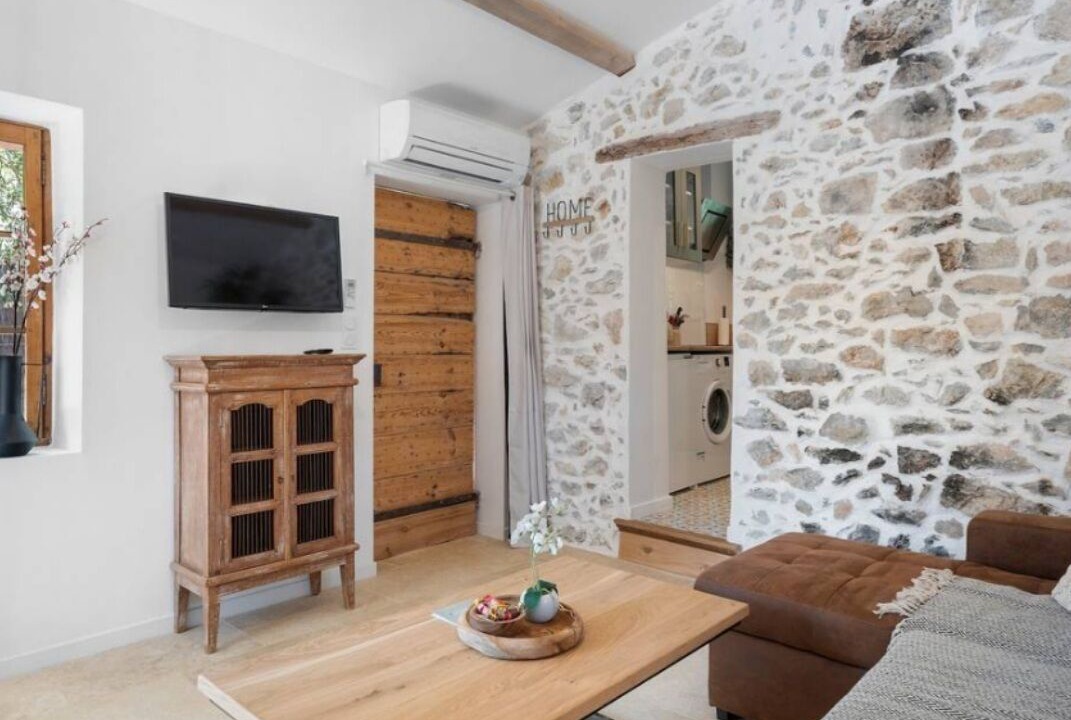 Photo of Livingroom in La Valette-du-Var