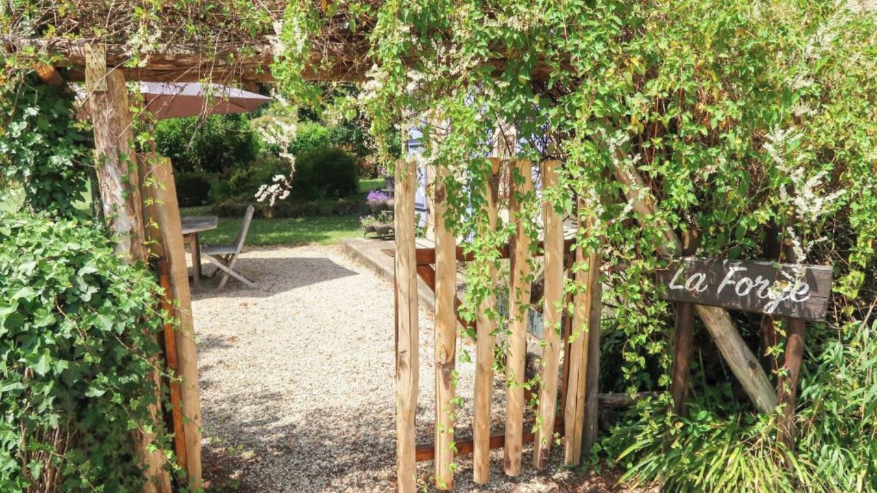 Photo of Outdoor in Le Buisson-de-Cadouin