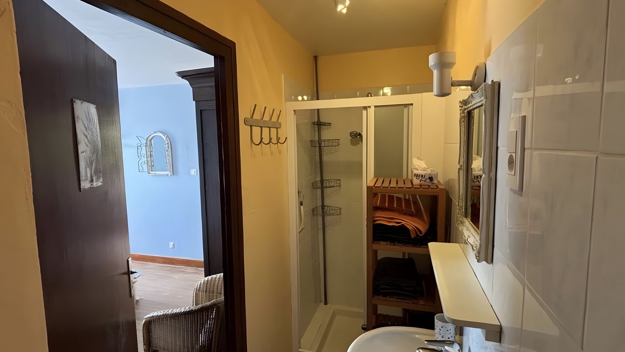 Photo of Bathroom in Le Buisson-de-Cadouin