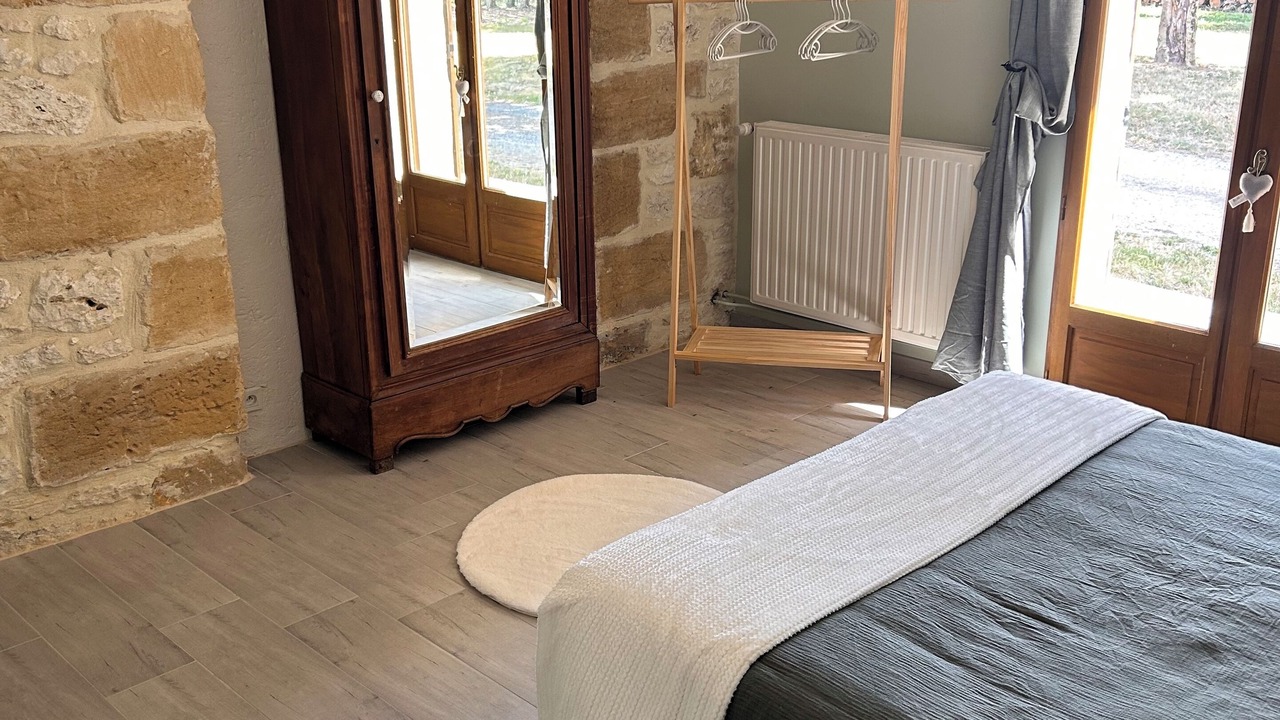 Photo of Bedroom in Bergerac