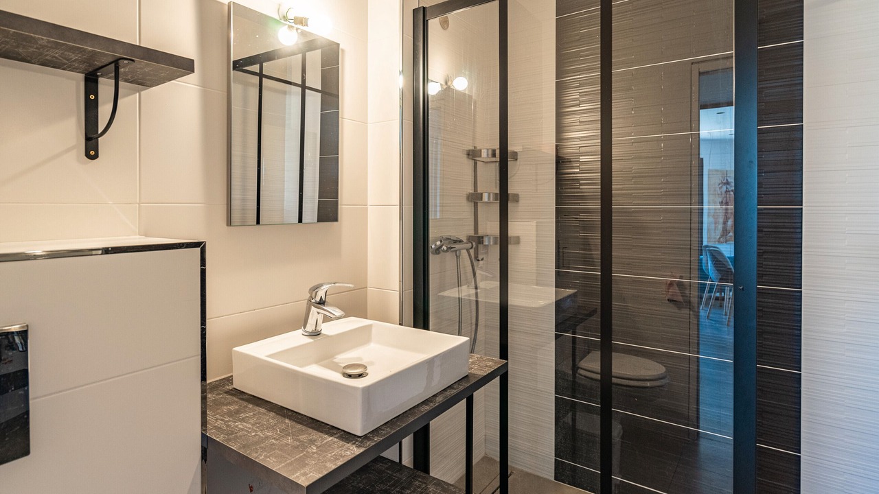 Photo of Bathroom in Royan