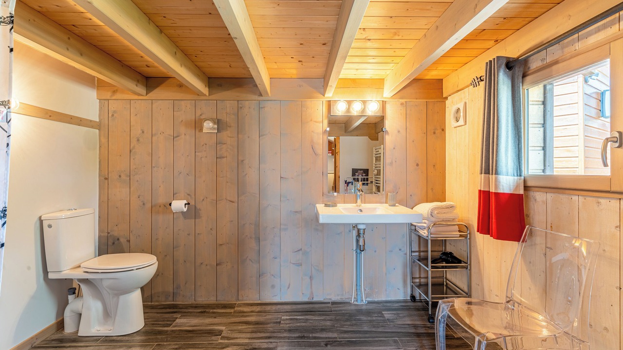 Photo of Bathroom in Reaux sur Trefle