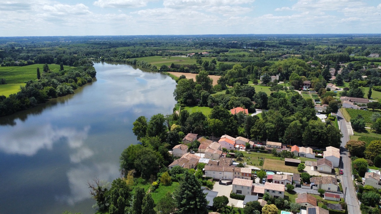 Photo of Outdoor in Libourne