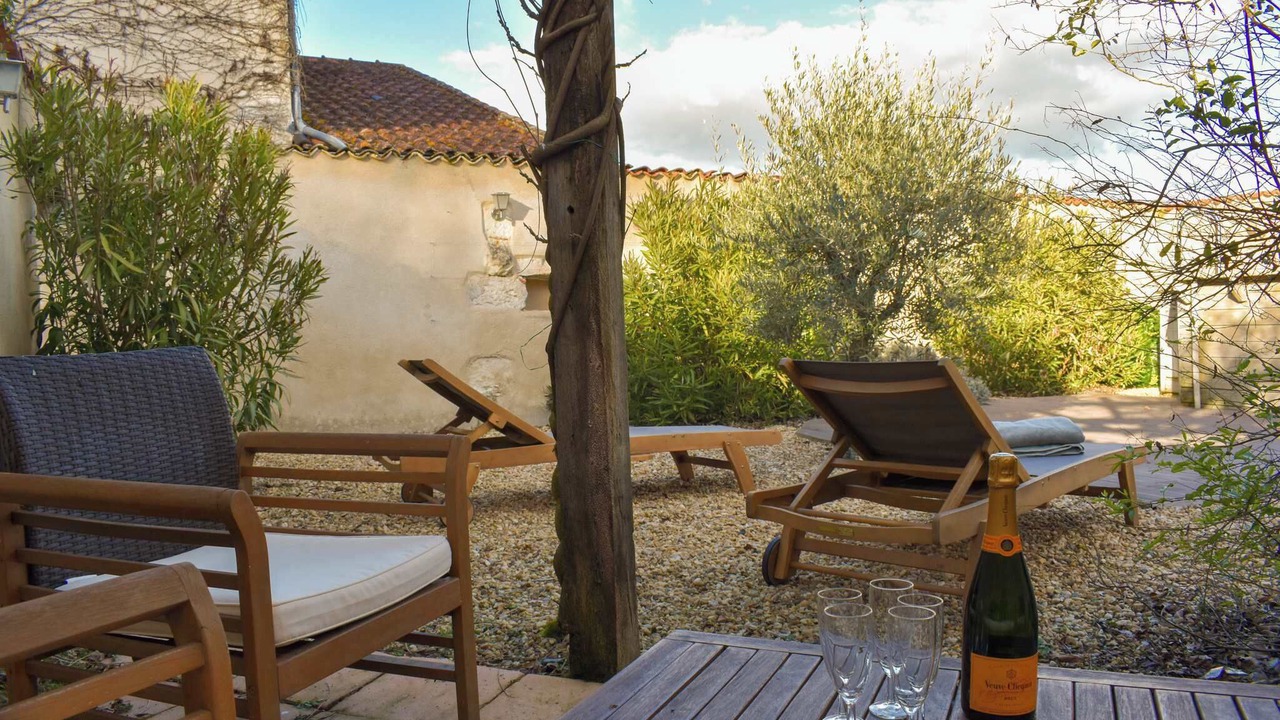 Photo of Patio Balcony in Festalemps
