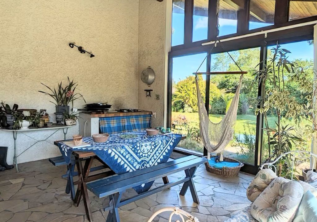 Photo of Livingroom in Parentis-en-Born