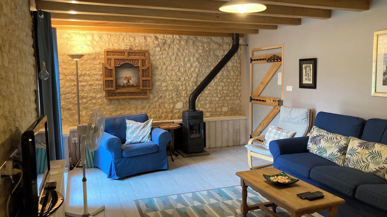 Photo of Livingroom in Brie-sous-Barbezieux