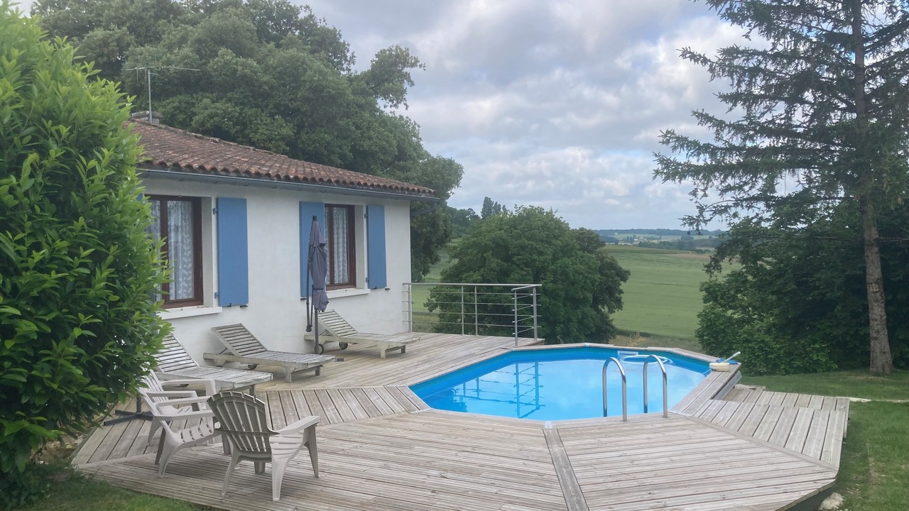 Photo of Outdoor in Brie-sous-Barbezieux