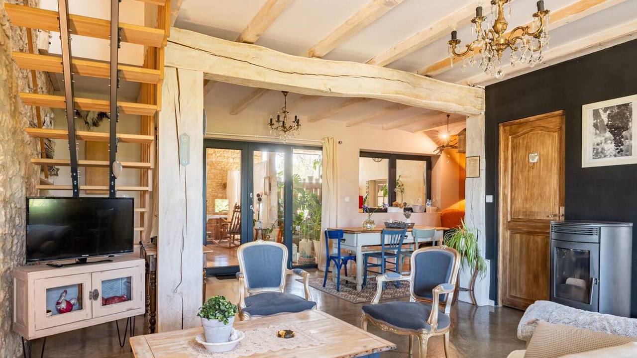 Photo of Livingroom in Beaumont-du-Perigord