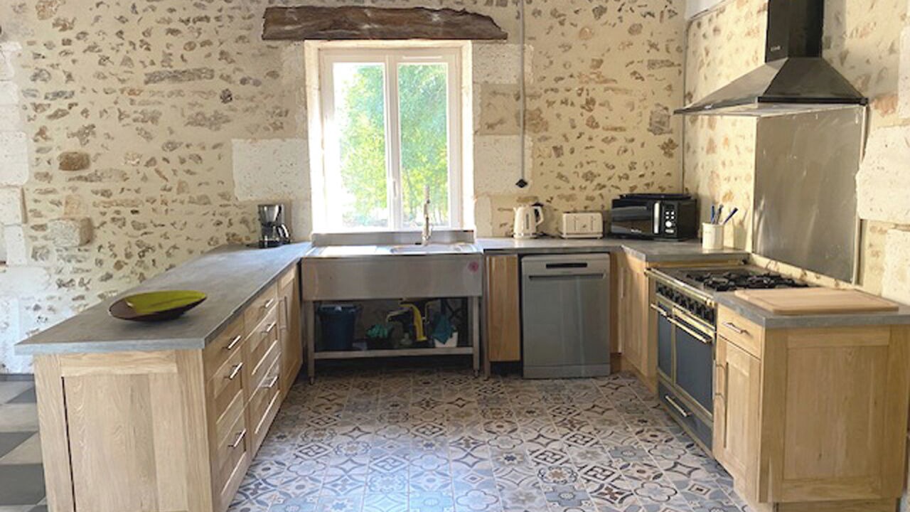 Photo of Kitchen in Saint-Adjutory