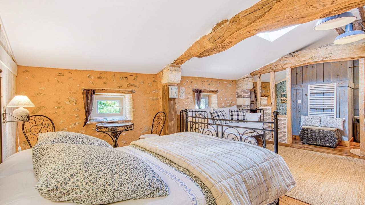 Photo of Bedroom in Noaillan
