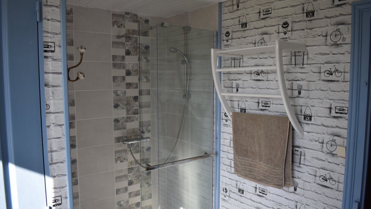 Photo of Bathroom in Cisse
