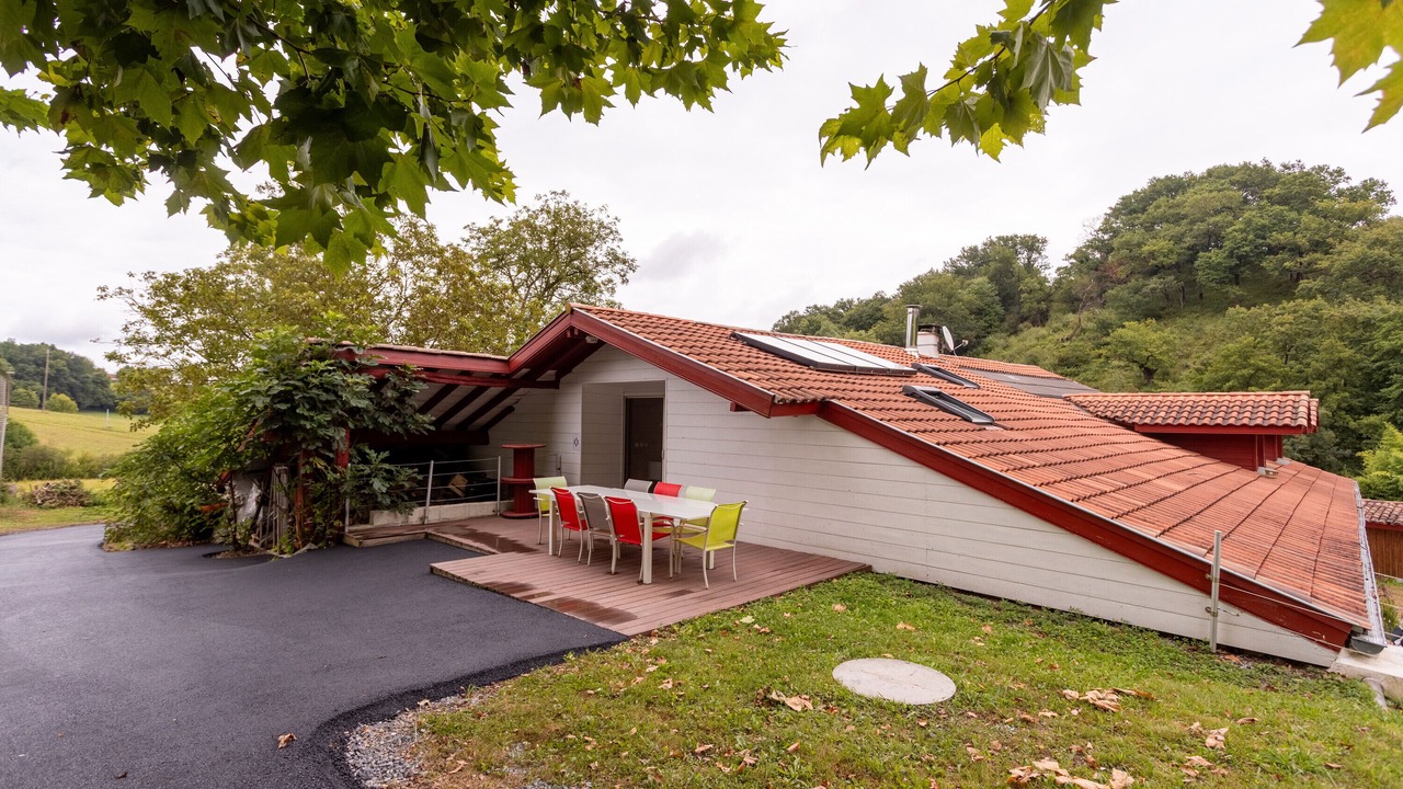 Photo of Outdoor in Isturits