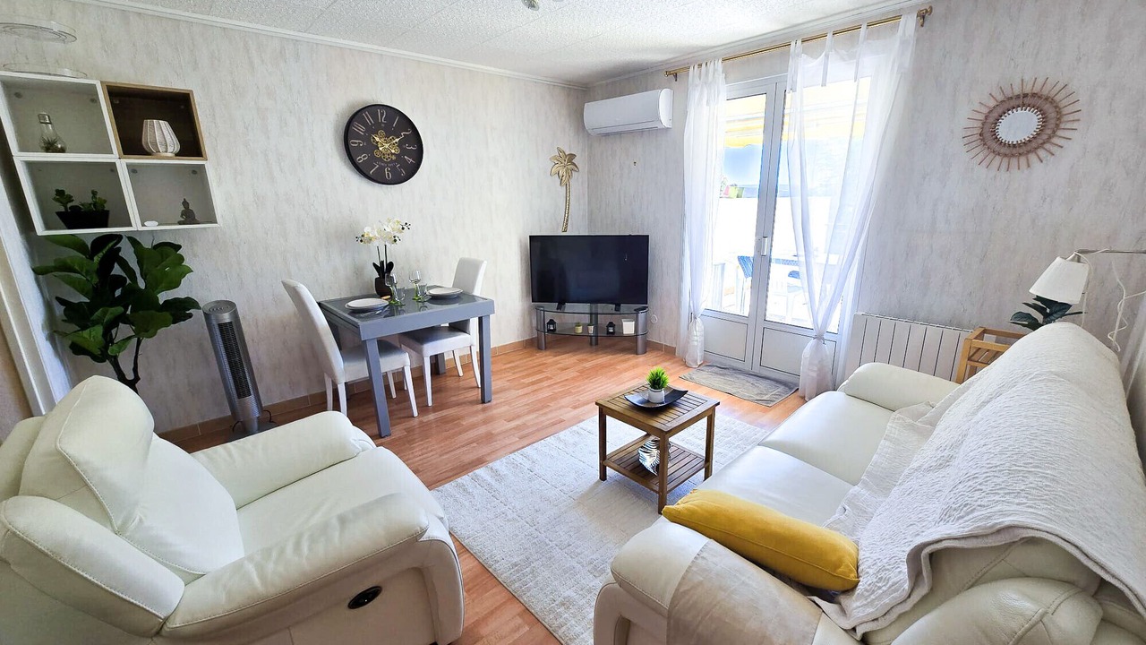 Photo of Livingroom in Greoux-les-Bains