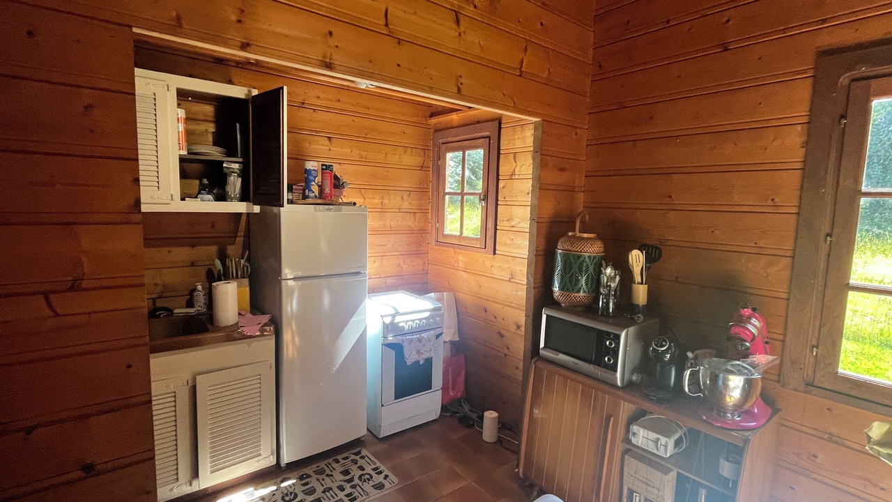 Photo of Kitchen in Compreignac