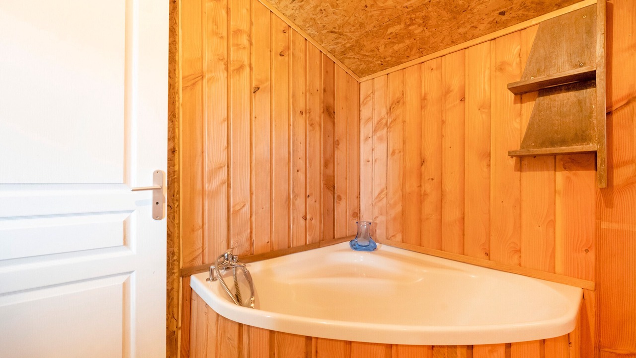 Photo of Bathroom in Escalans