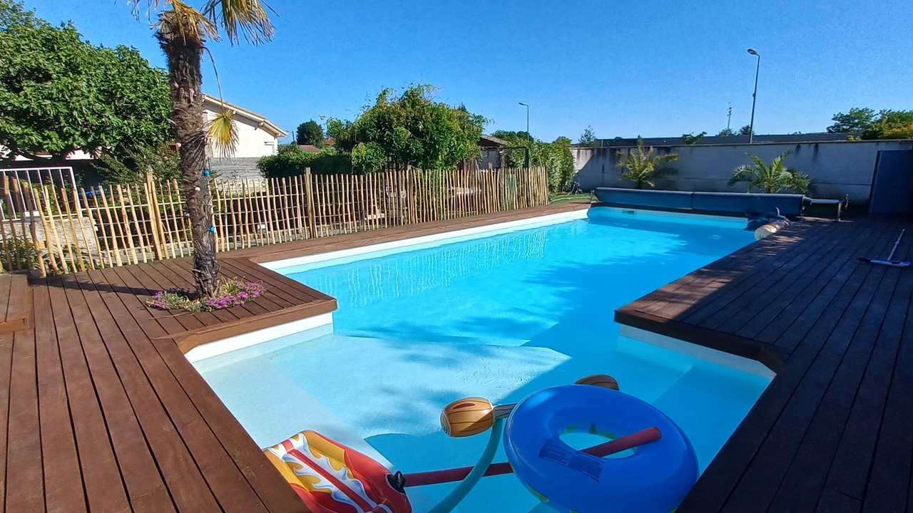 Photo of Outdoor in Saint-Medard-en-Jalles