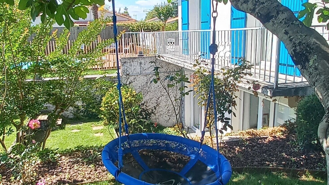 Photo of Outdoor in Saint-Medard-en-Jalles
