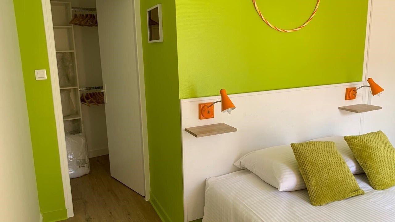 Photo of Bedroom in Aubeterre-sur-Dronne