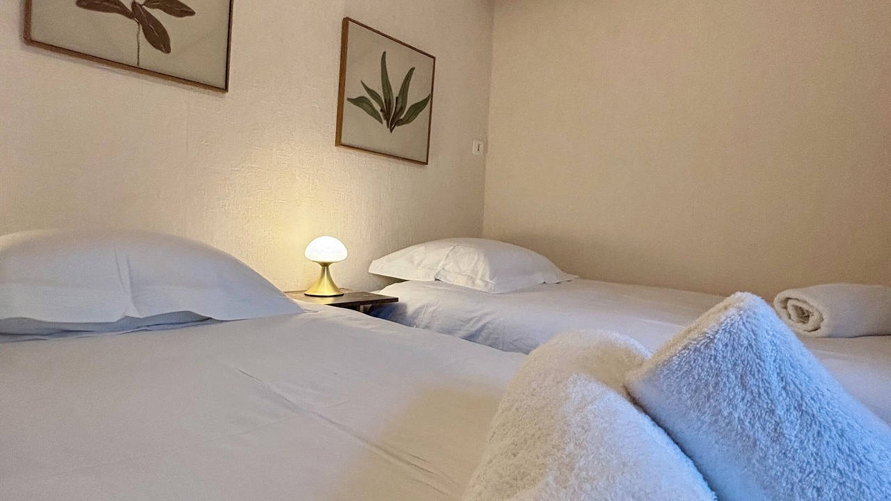 Photo of Bedroom in Naves