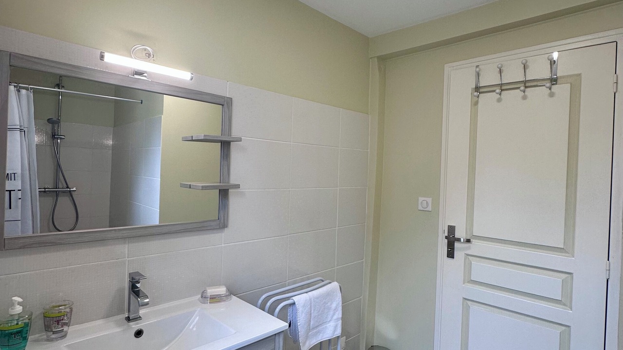 Photo of Bathroom in Perpezac-le-Noir