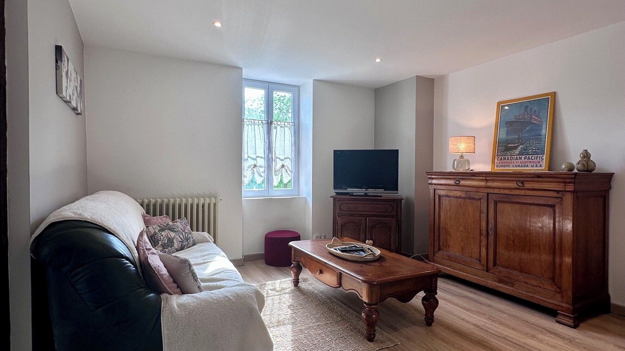 Photo of Livingroom in Perpezac-le-Noir