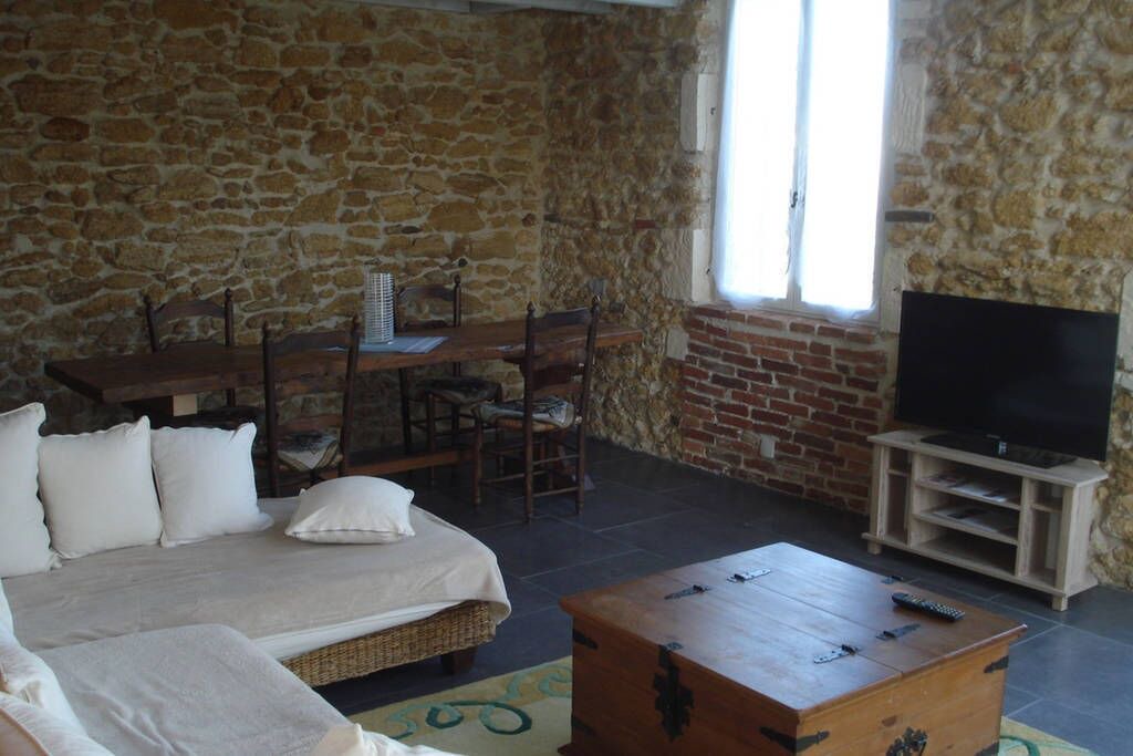 Photo of Livingroom in Carcen-Ponson